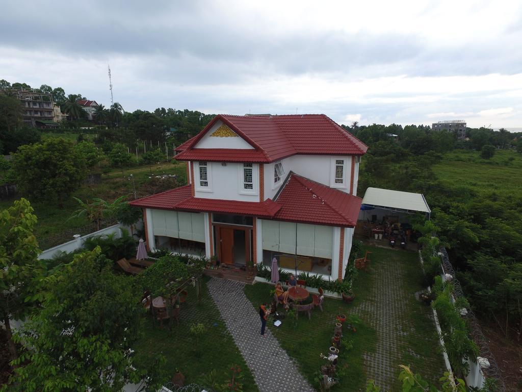 Swiss Villa Sihanoukville Habitación foto